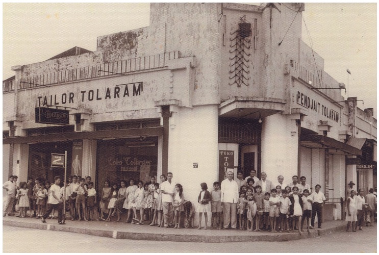 tolaram-20shop-20malang_200dpi-1-[1].jpg