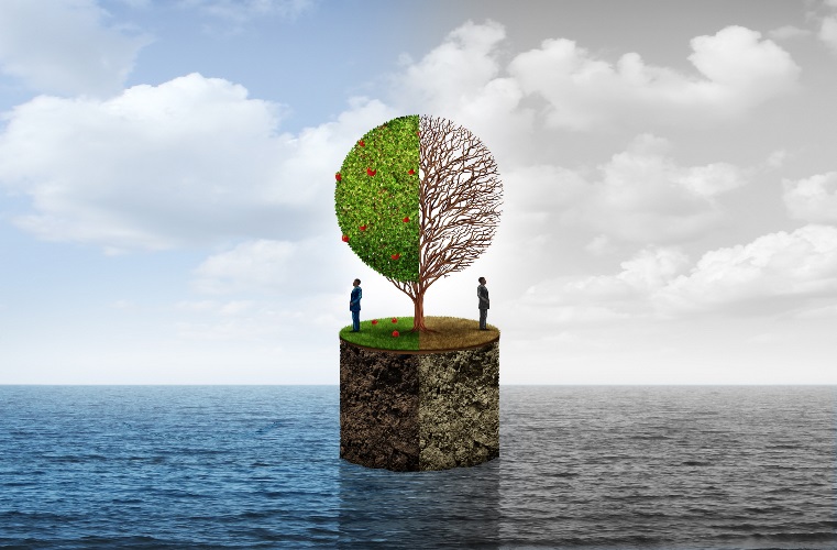 The impossibility of shattering the glass ceiling of opportunities